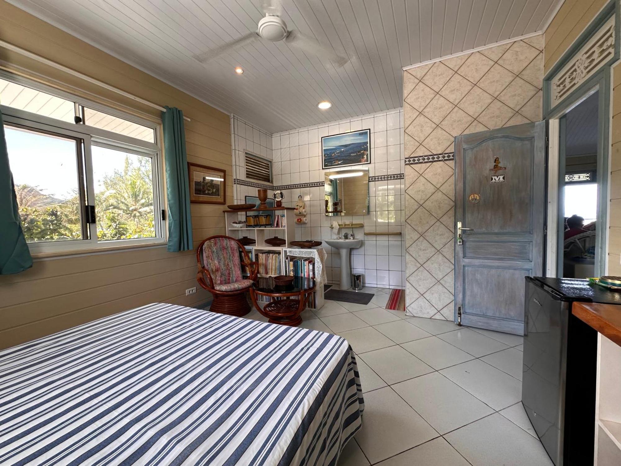 Meri Lodge Huahine « Room Of Marta » Fare Exterior photo